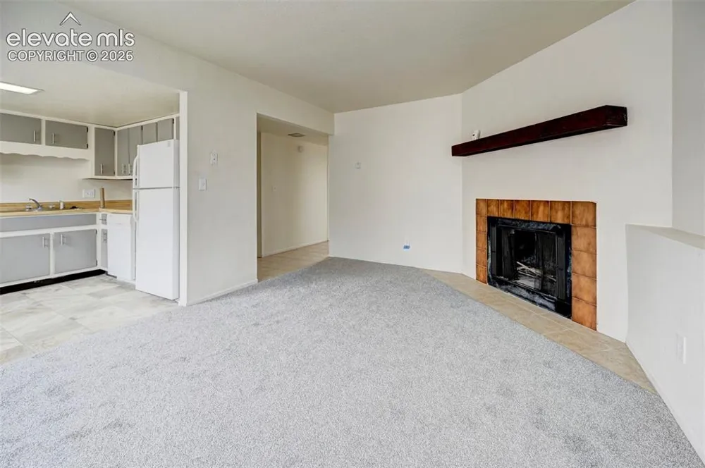 5560 Bowden Loop Colorado Springs, CO 80915