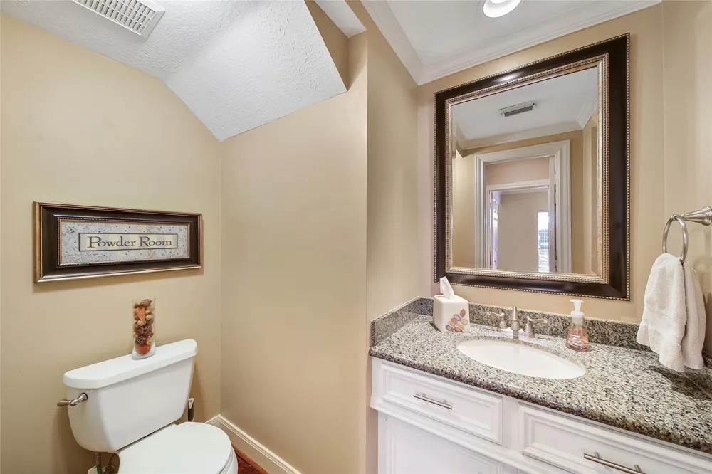 1702 Seven Maples Drive Kingwood, TX 77345