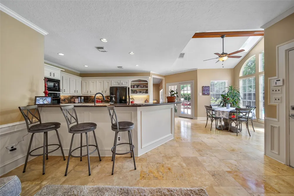 1702 Seven Maples Drive Kingwood, TX 77345