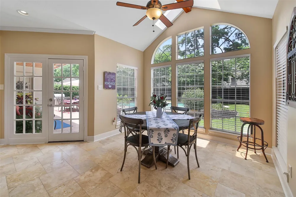 1702 Seven Maples Drive Kingwood, TX 77345