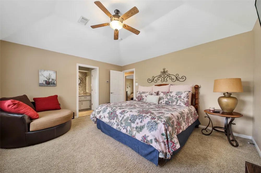 1702 Seven Maples Drive Kingwood, TX 77345