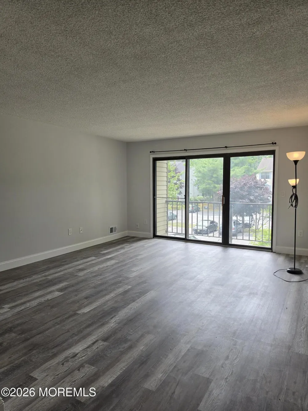 26 Colonial Court Galloway, NJ 08205