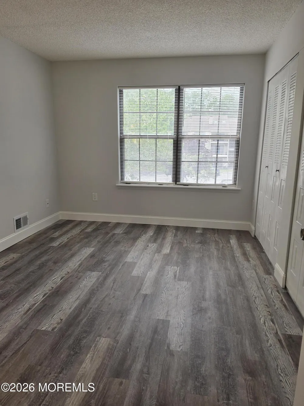 26 Colonial Court Galloway, NJ 08205