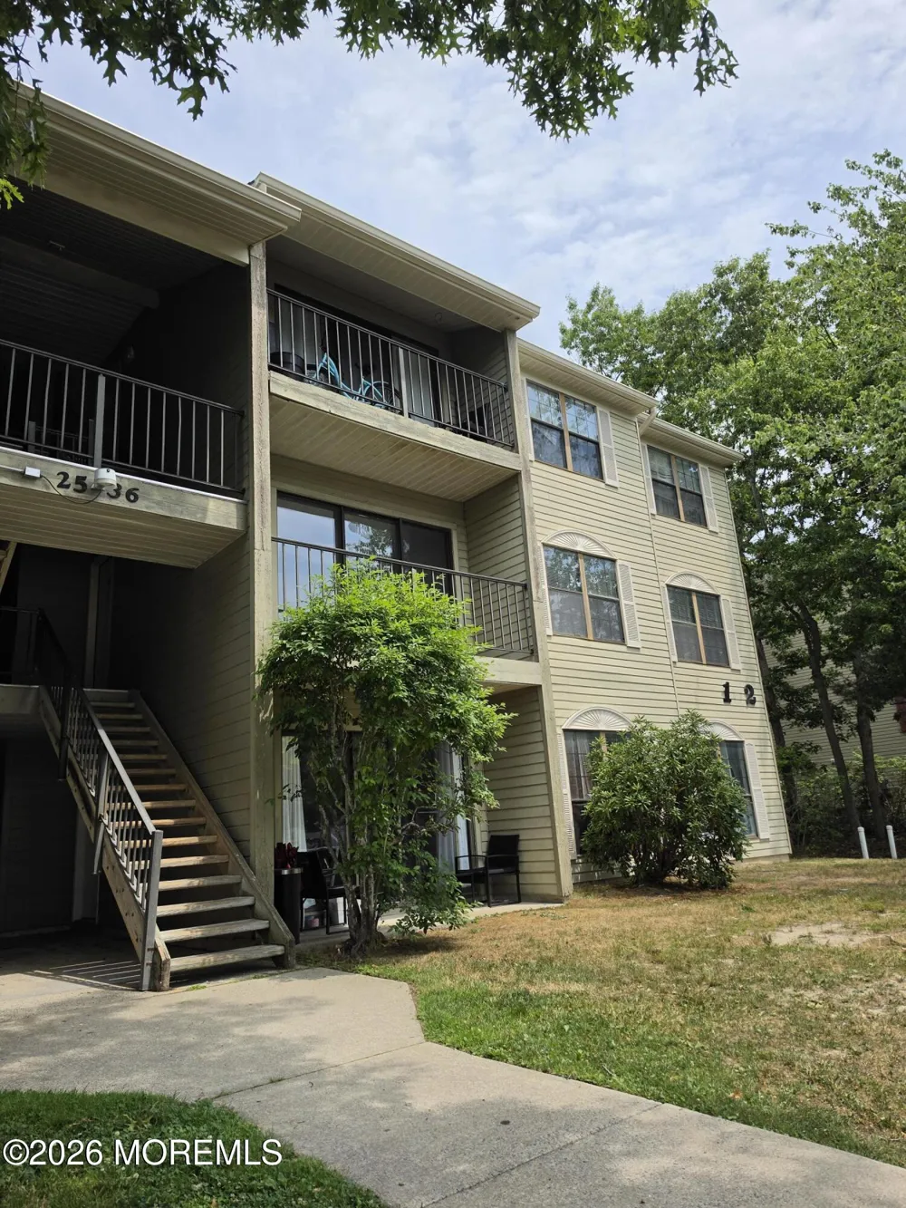 26 Colonial Court Galloway, NJ 08205
