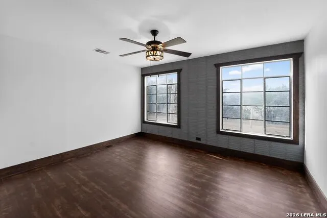 13132 STATE HIGHWAY 16 N Medina, TX 78055