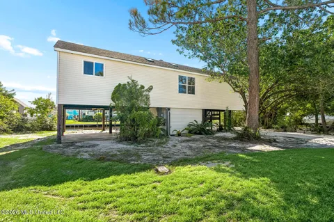 6178 Pontiac Drive