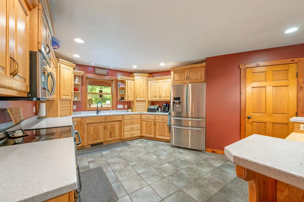 10810 Ingersoll Drive Howard City, MI 49329