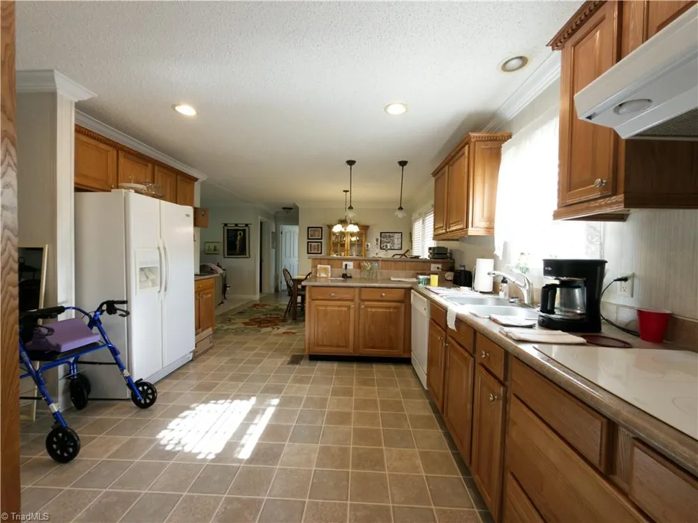 1075 Atkins Lane Pinnacle, NC 27043