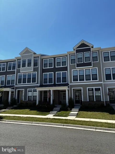 3582 STEPHENSONS HILL LANE