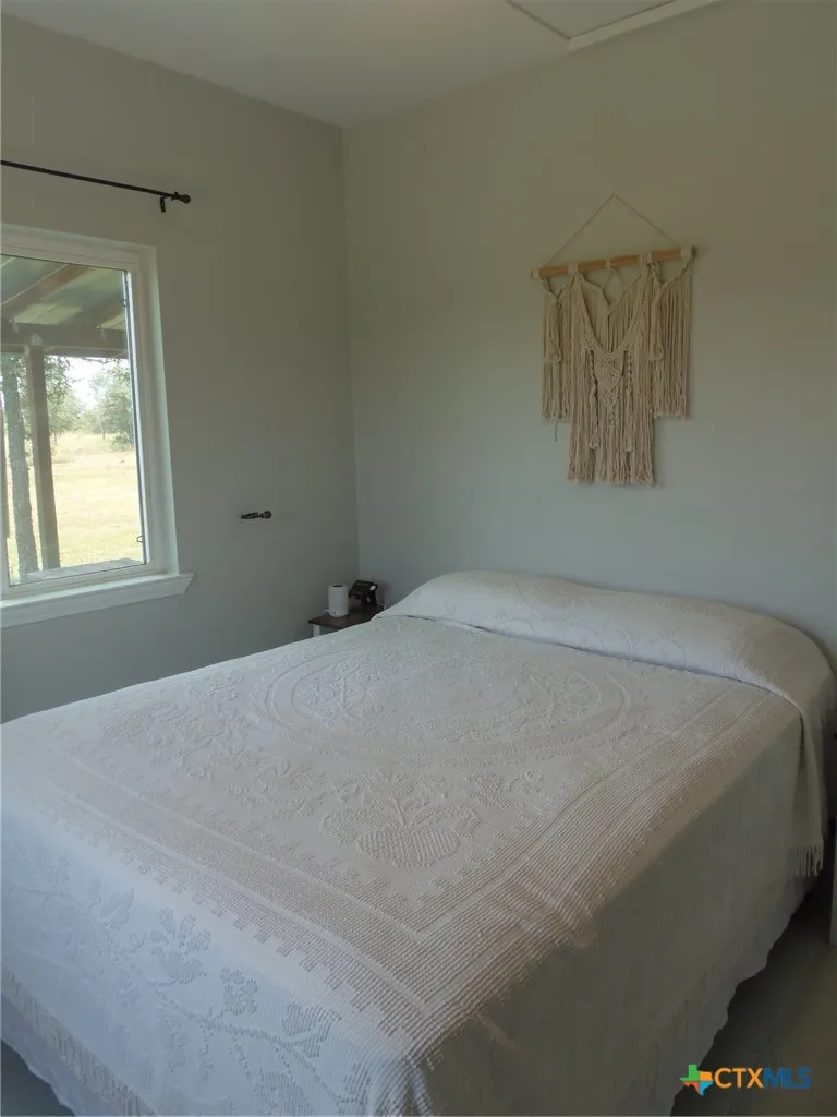 90 Romberg Road Dale, TX 78616