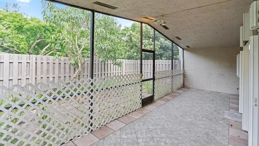 570 Woodgate Circle #A Sunrise, FL 33326