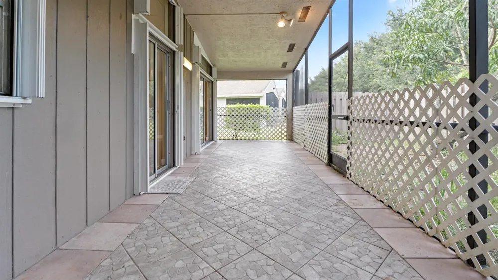 570 Woodgate Circle #A Sunrise, FL 33326