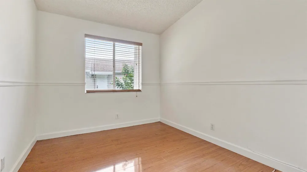 570 Woodgate Circle #A Sunrise, FL 33326