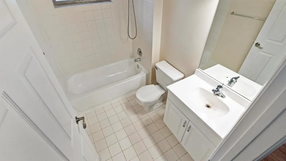 570 Woodgate Circle #A Sunrise, FL 33326