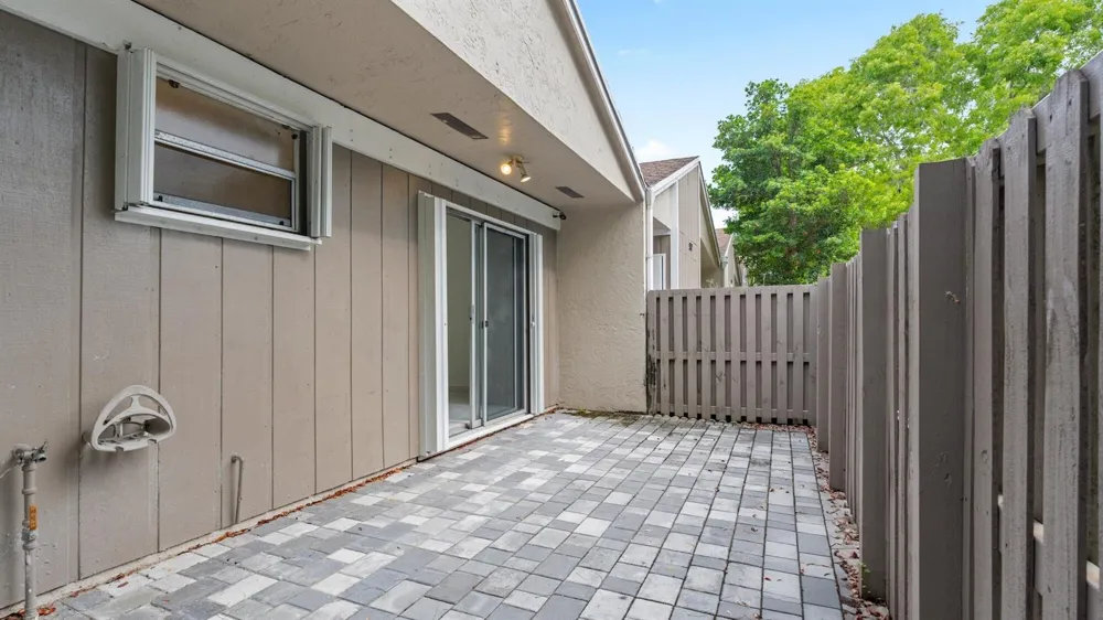 570 Woodgate Circle #A Sunrise, FL 33326