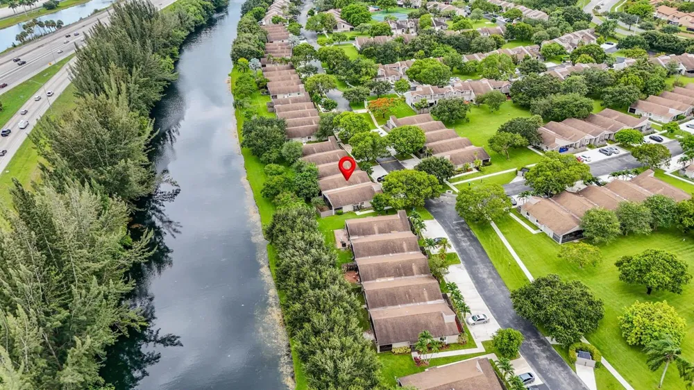 570 Woodgate Circle #A Sunrise, FL 33326
