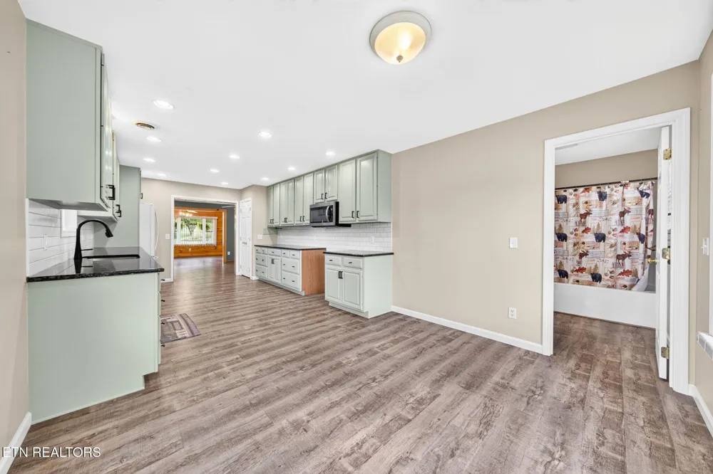 129 Melton Lane Monterey, TN 38574