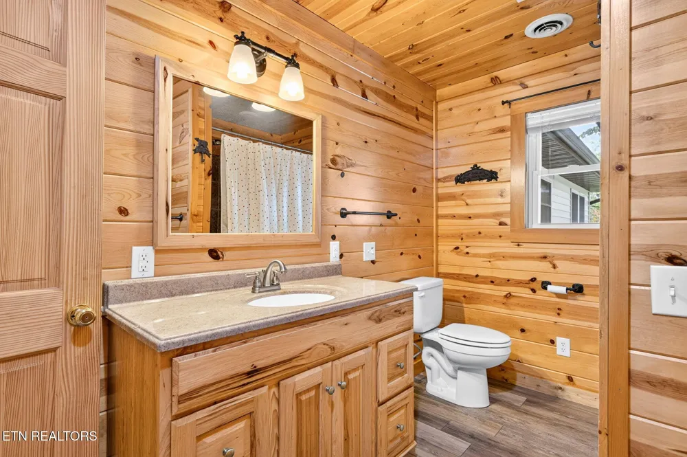 129 Melton Lane Monterey, TN 38574