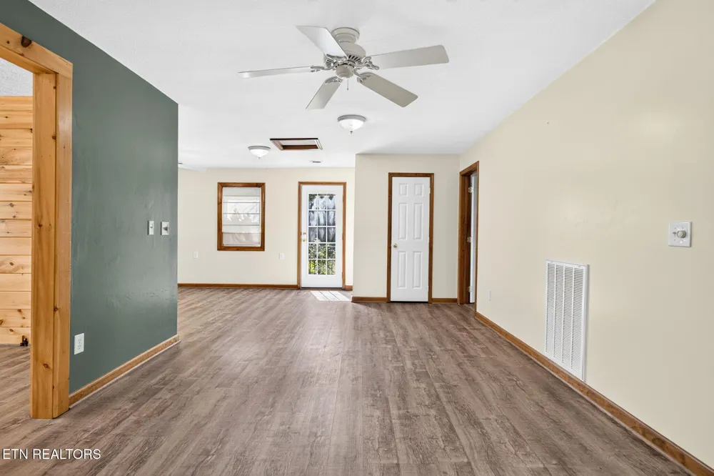 129 Melton Lane Monterey, TN 38574