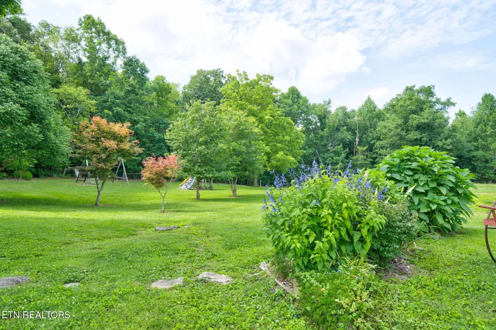 129 Melton Lane Monterey, TN 38574