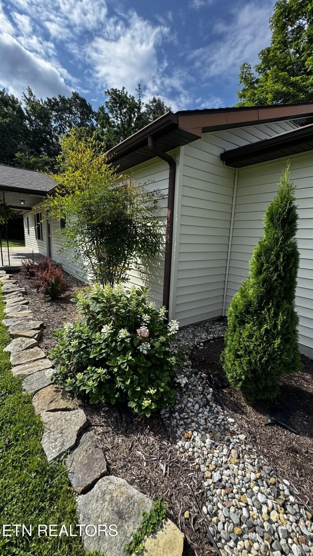 129 Melton Lane Monterey, TN 38574