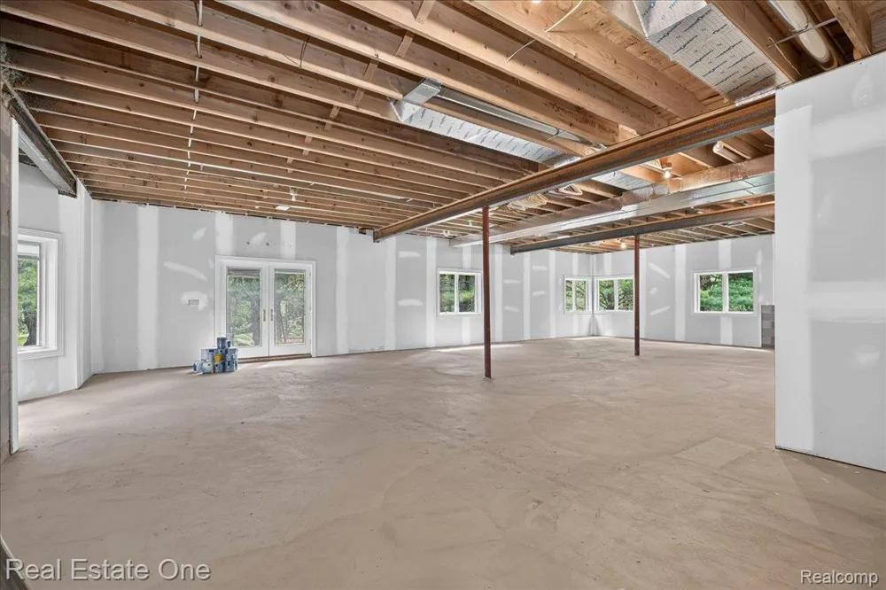 425 Courtney Road Addison Township, MI 48367