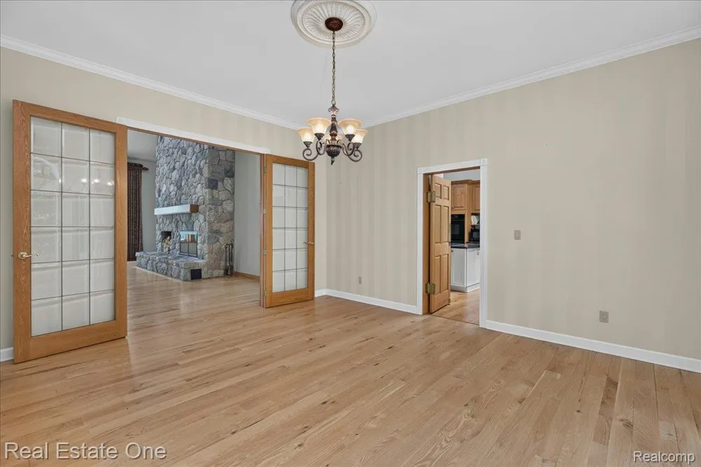 425 Courtney Road Addison Township, MI 48367