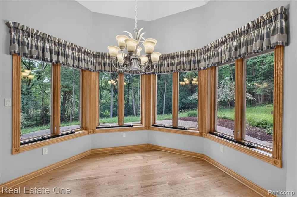 425 Courtney Road Addison Township, MI 48367