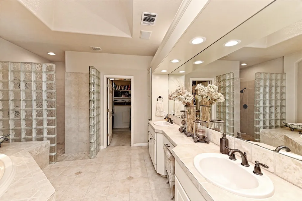 2405 Donner Path Round Rock, TX 78681