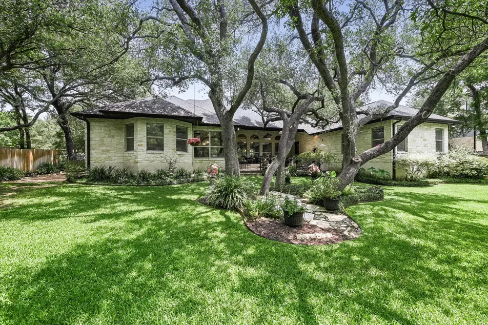 2405 Donner Path Round Rock, TX 78681