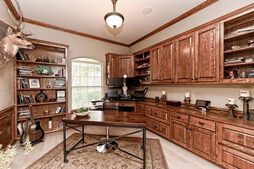2405 Donner Path Round Rock, TX 78681