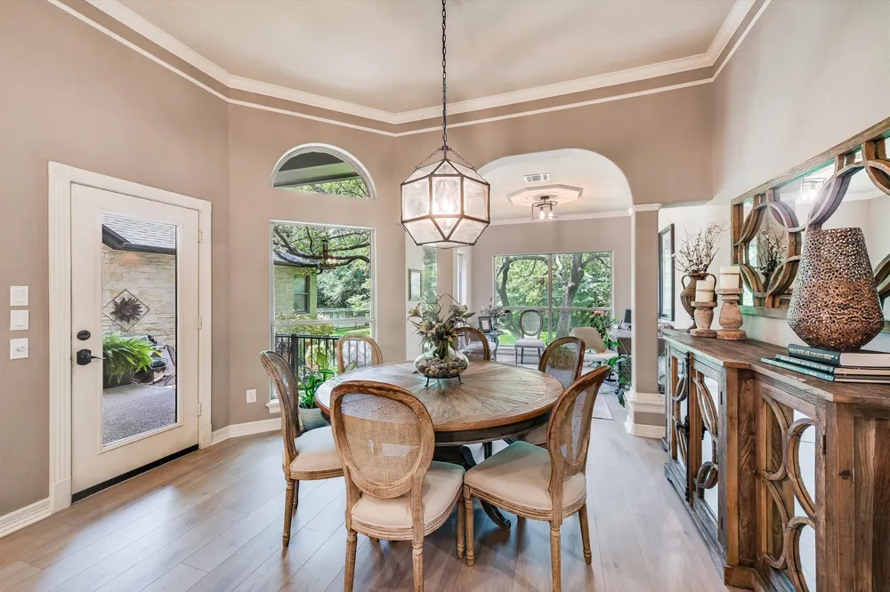 2405 Donner Path Round Rock, TX 78681