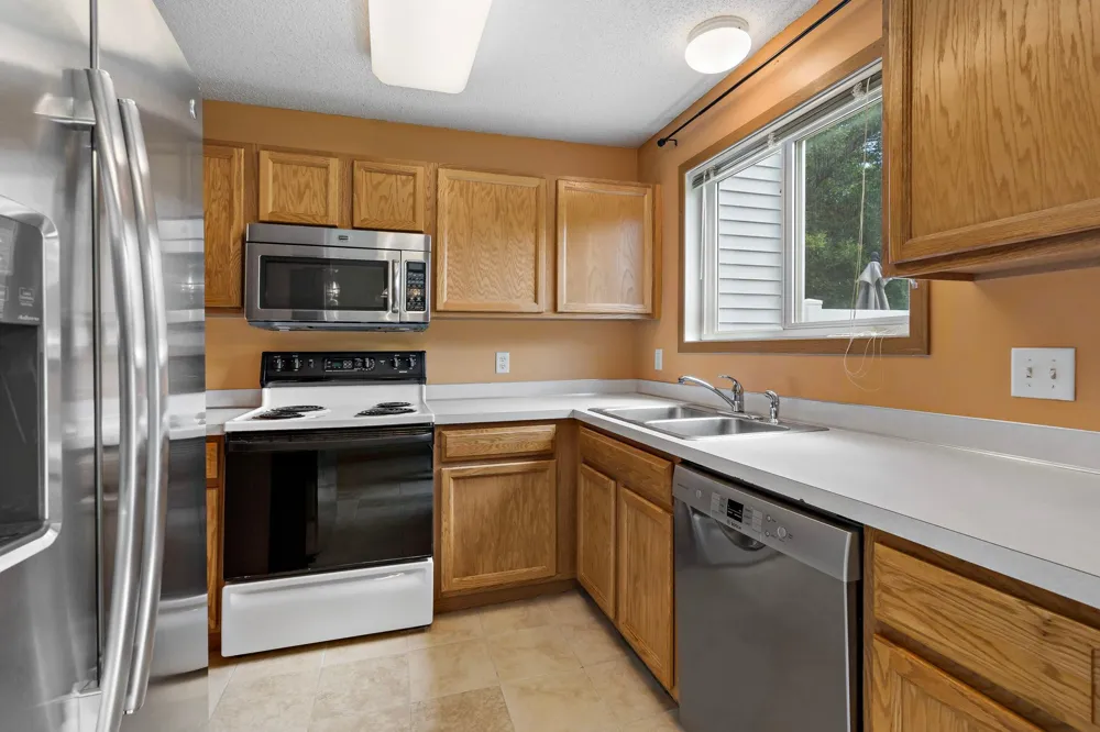 7772 Arboretum Village Circle Chanhassen, MN 55317