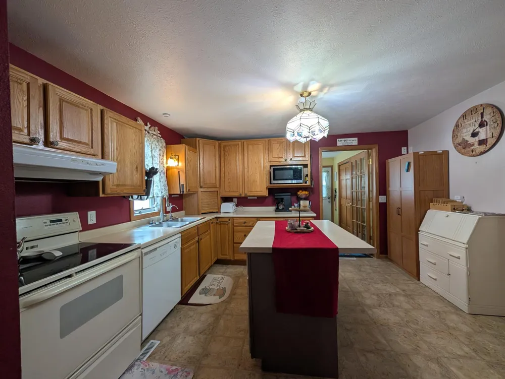 111 E Lyon Street Minneota, MN 56264