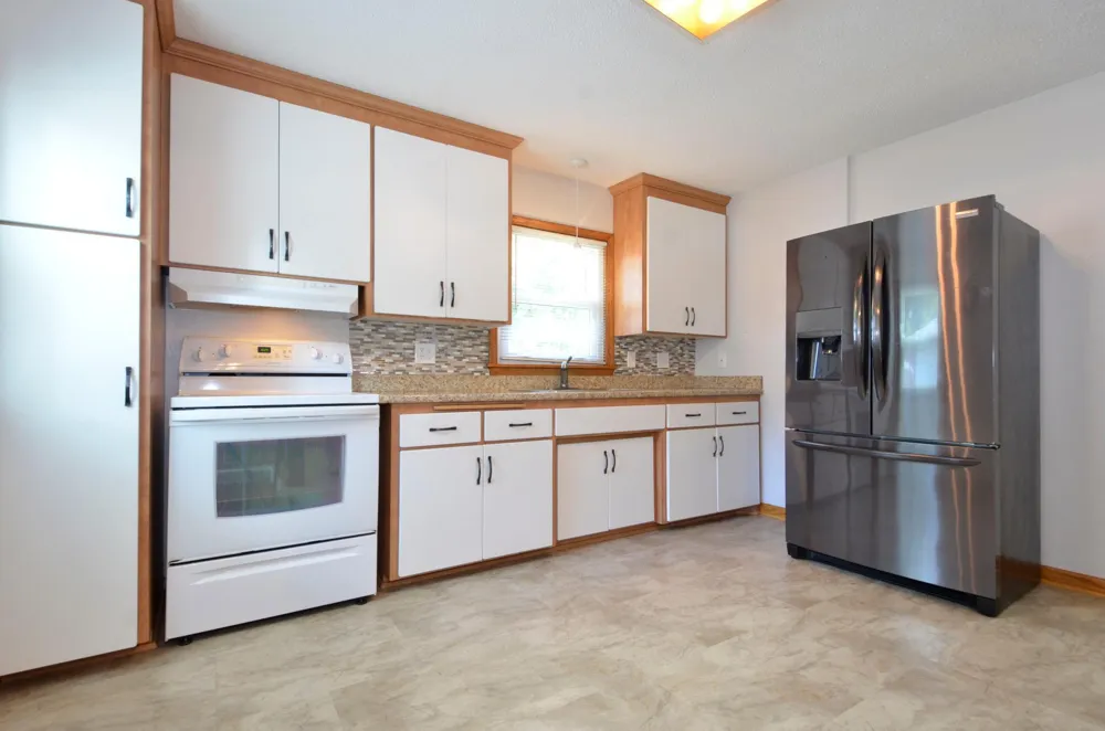 4639 Colorado Avenue Crystal, MN 55422