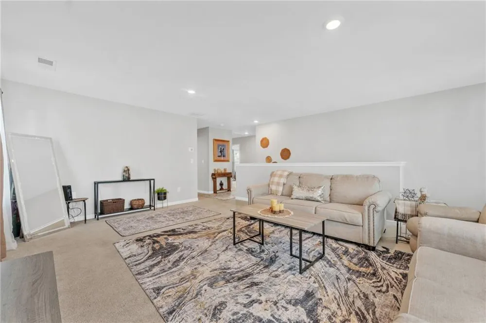 206 Graham Campbell Lane Statham, GA 30666