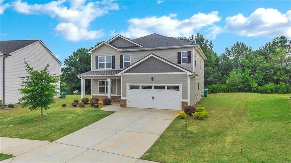 206 Graham Campbell Lane Statham, GA 30666
