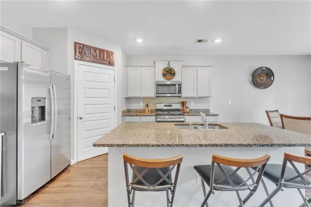206 Graham Campbell Lane Statham, GA 30666