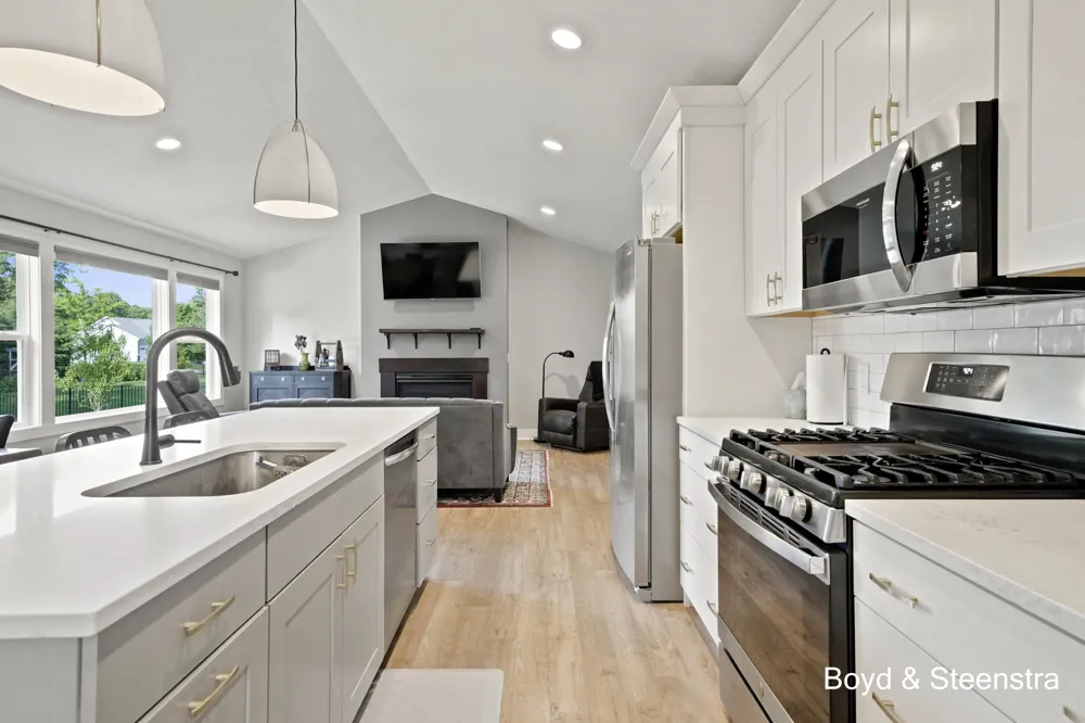 13092 Boulderway Trail Grand Haven Charter Township, MI 49417