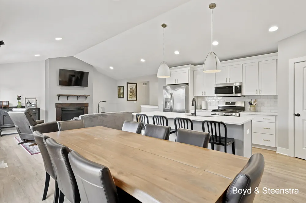 13092 Boulderway Trail Grand Haven Charter Township, MI 49417