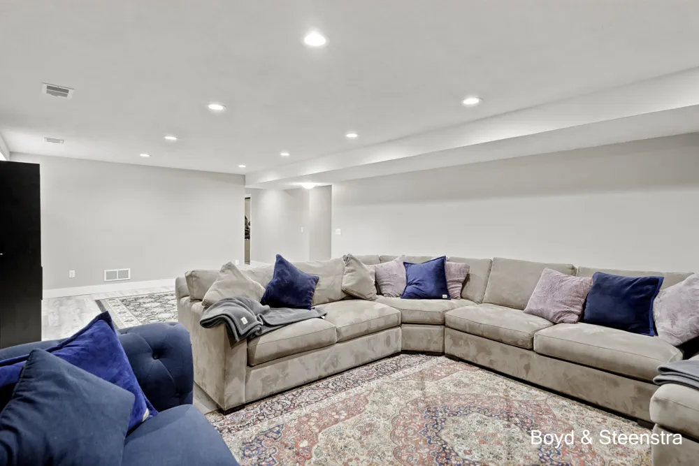 13092 Boulderway Trail Grand Haven Charter Township, MI 49417