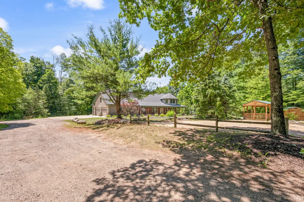 10810 Ingersoll Drive Reynolds Township, MI 49329