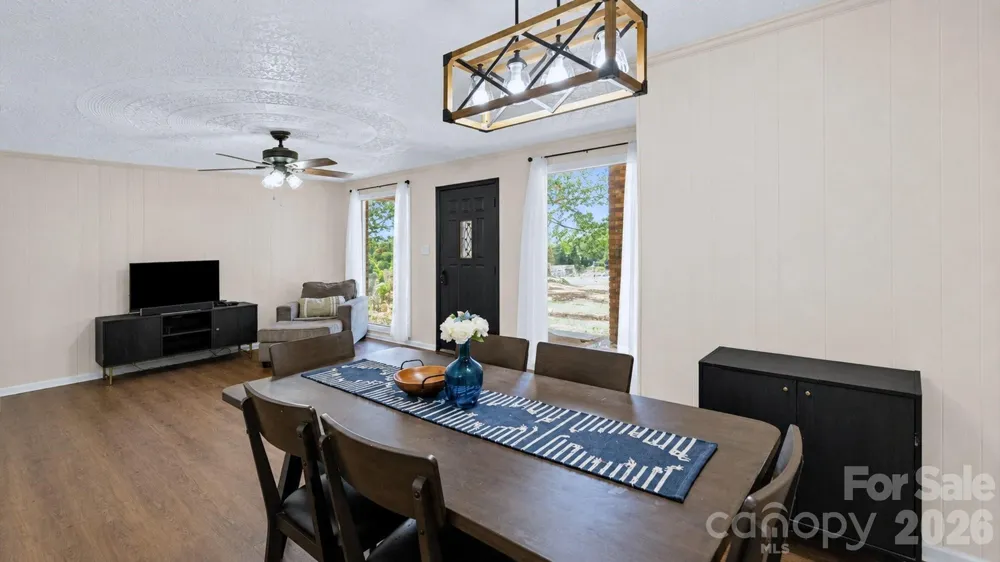 5374 NC 150 Highway Lincolnton, NC 28092