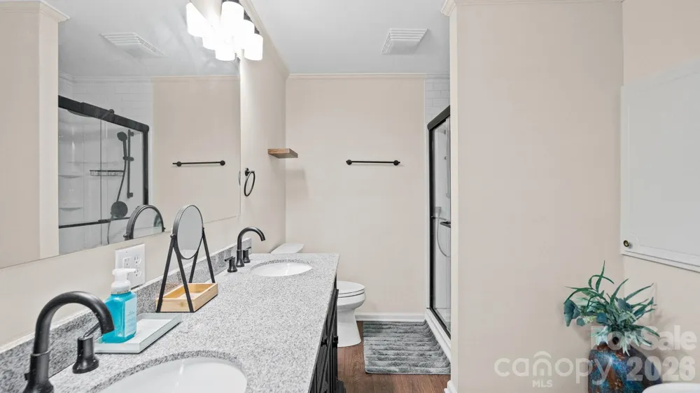 5374 NC 150 Highway Lincolnton, NC 28092