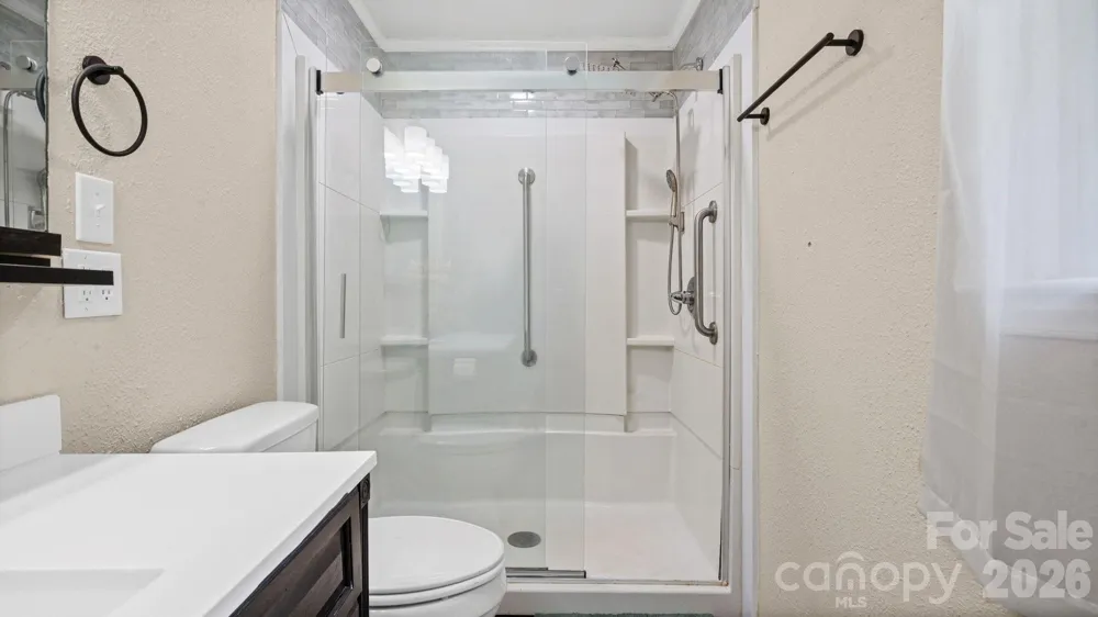 5374 NC 150 Highway Lincolnton, NC 28092