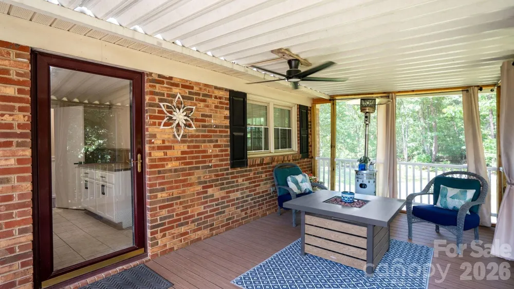 5374 NC 150 Highway Lincolnton, NC 28092