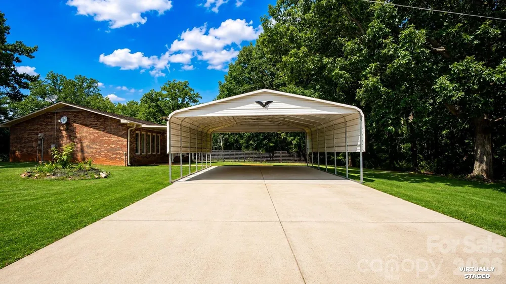 5374 NC 150 Highway Lincolnton, NC 28092