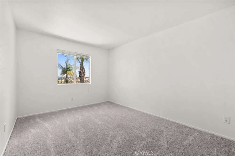 44713 Longfellow Avenue Temecula, CA 92592