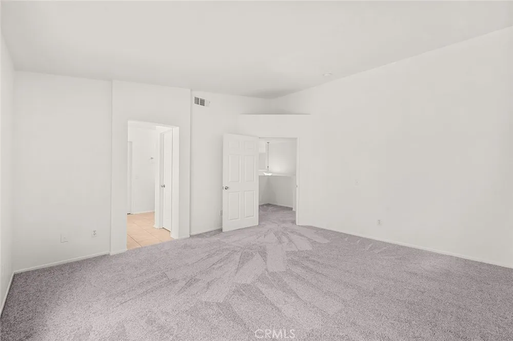 44713 Longfellow Avenue Temecula, CA 92592
