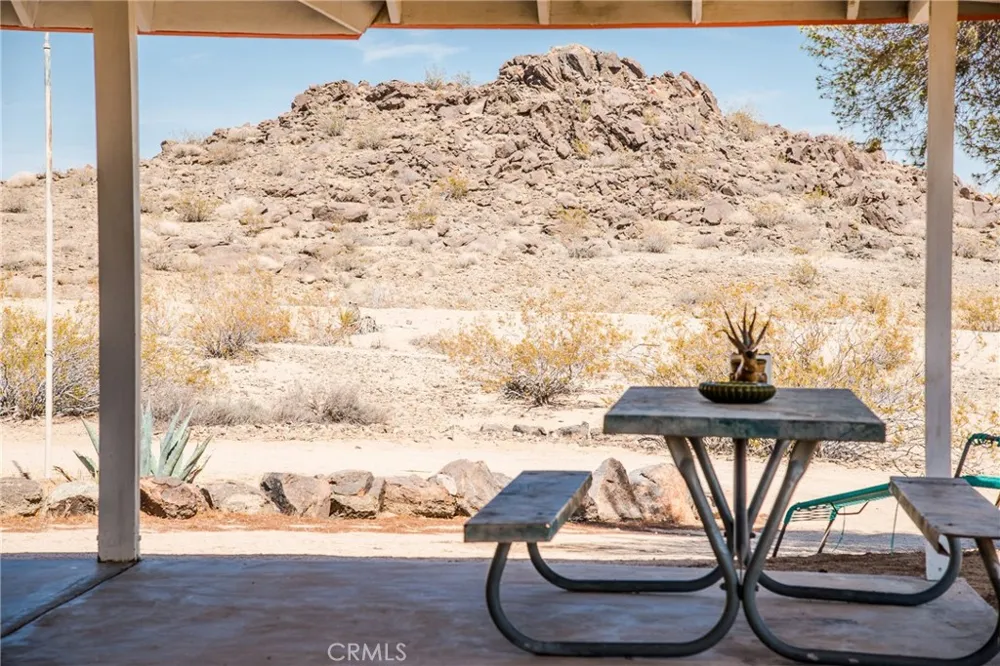 63525 Moonlight Mesa Joshua Tree, CA 92252